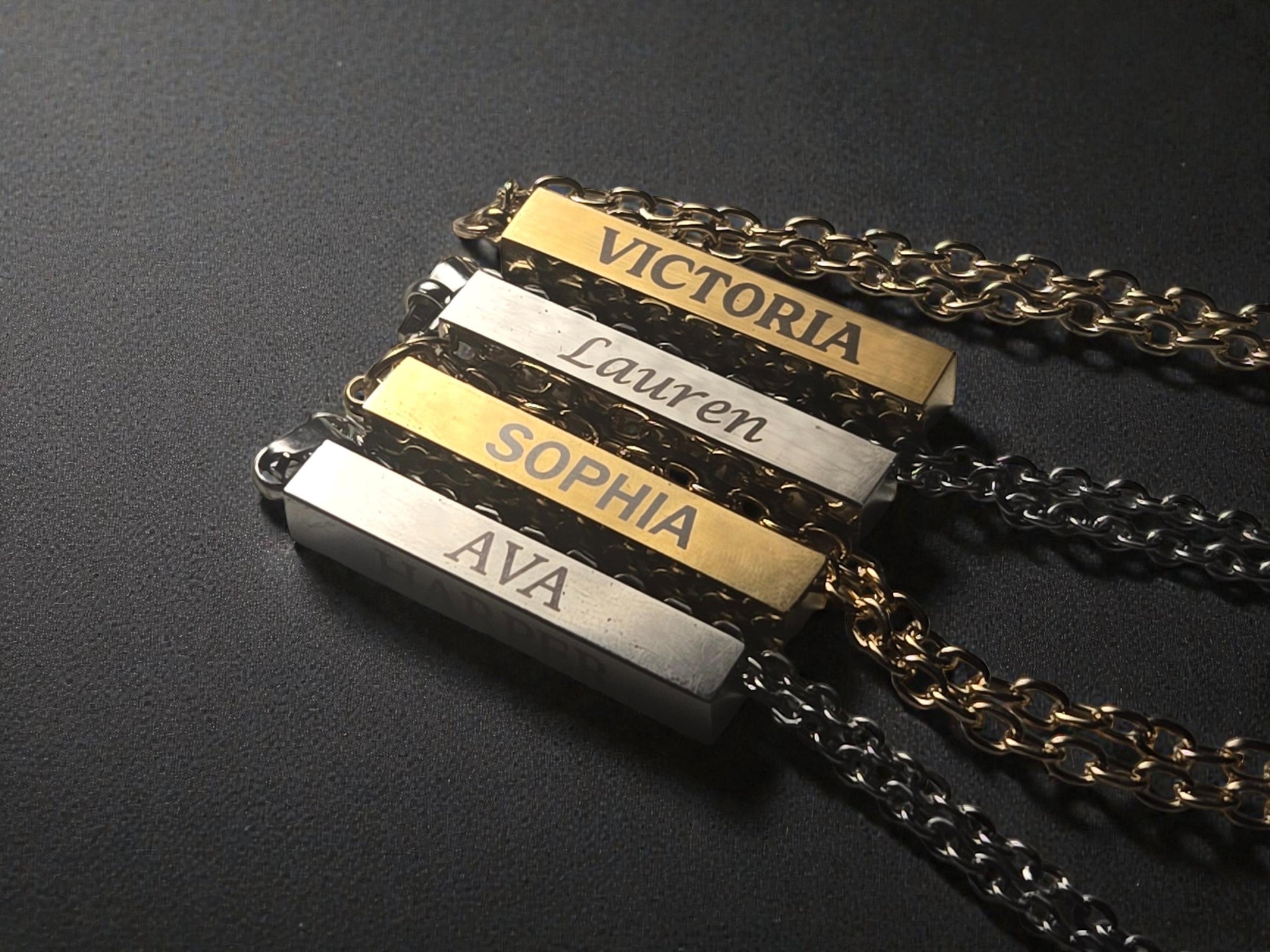 Personalized Name Bar Necklace, Custom Silver / Gold Pendant Necklace Chain, Minimal Names Jewelry
