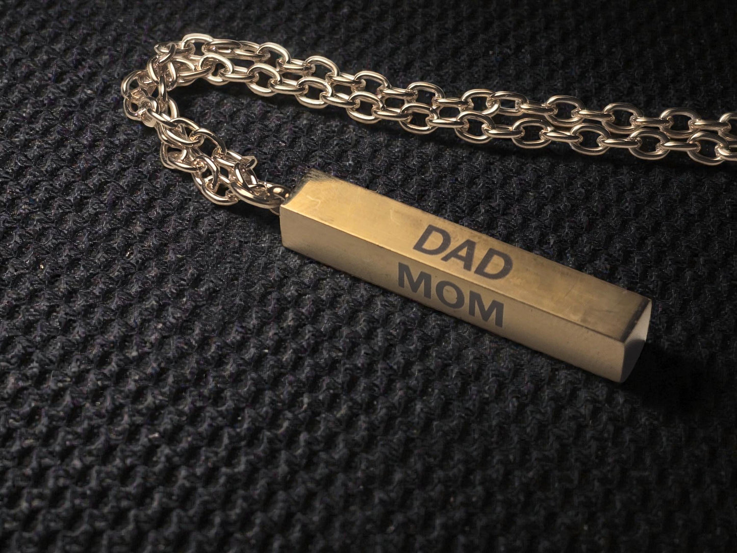 Personalized Name Bar Necklace, Custom Silver / Gold Pendant Necklace Chain, Minimal Names Jewelry