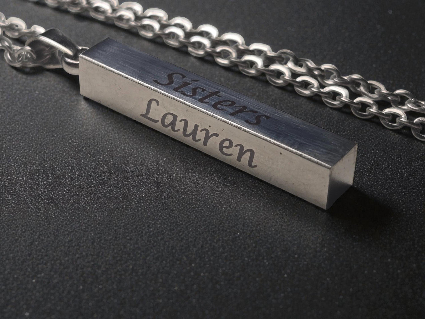Personalized Sisters Bar Necklace, Custom Silver / Gold Pendant Necklace Chain, Meaningful Jewelry For Sister