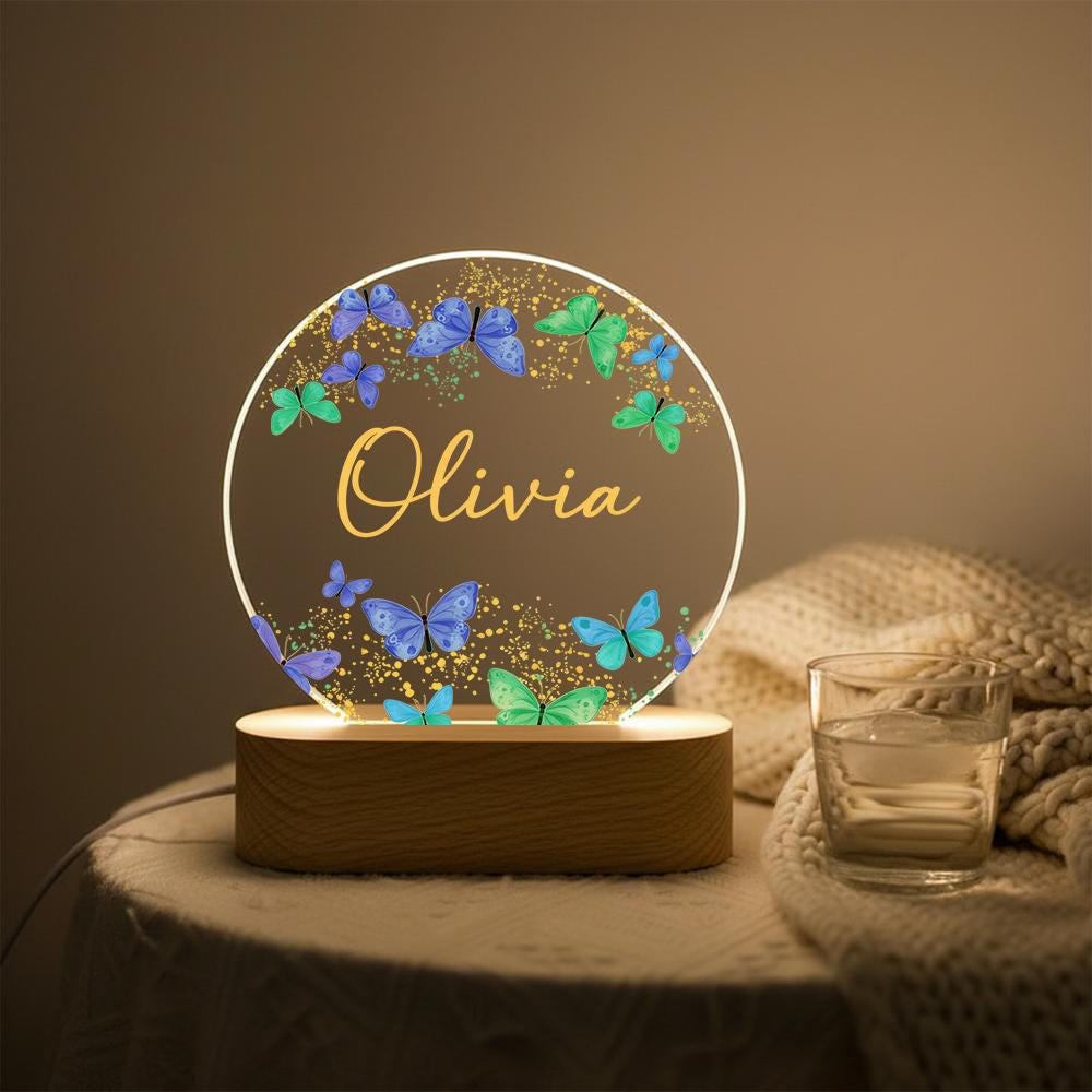 Personalized acrylic night light with butterfly wreath, custom name LED lamp, wooden base, nursery decor, girls room, baby shower gift